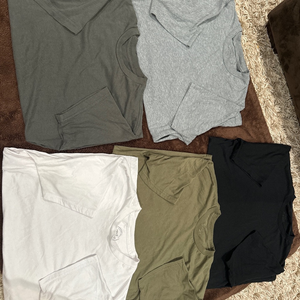 True Classic - Tee shirts - Medium